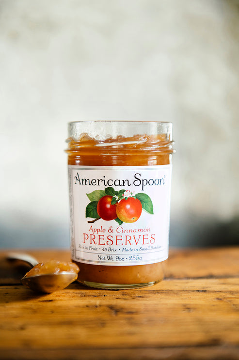 Load image into Gallery viewer, A jar of Apple & Cinnamon Preserves