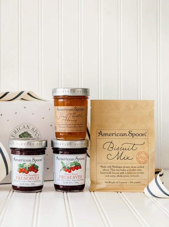 Load image into Gallery viewer, Biscuit Box gift box including early glow strawberry preserves, star thistle honey, sour cherry preserves, biscuit mix and a gift box
