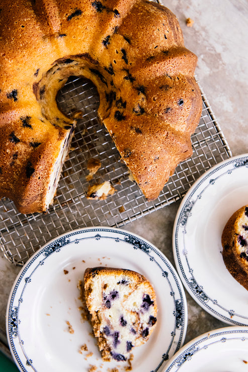 Load image into Gallery viewer, Slices of Blueberry Coffee Cake

