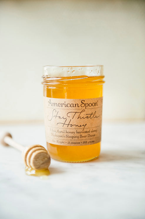 Load image into Gallery viewer, A jar of Star Thistle Honey
